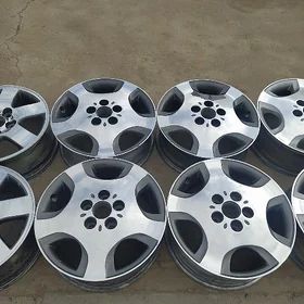 manty disga R16 angar