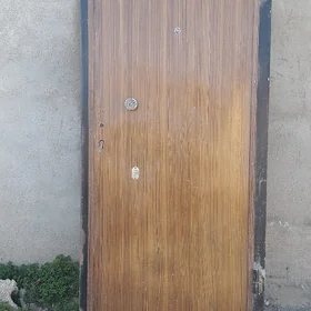 öýüň gapysy