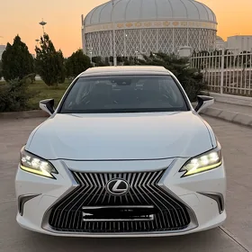 Lexus ES 350 2020
