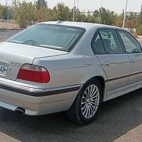BMW 740 1999