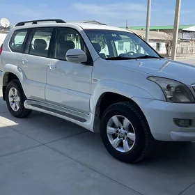 Toyota Land Cruiser Prado 2005