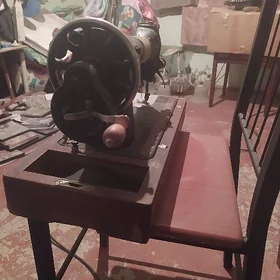 Швейная машинка!