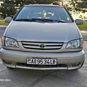 Toyota Sienna 2002