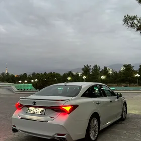 Toyota Avalon 2021