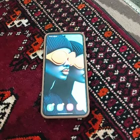 Samsung  S 23  6/128