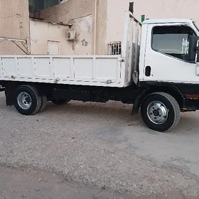Mitsubishi Canter 2000
