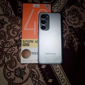 Tecno spark 40pro+