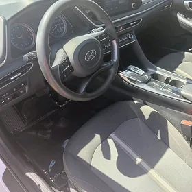 Hyundai Sonata 2021