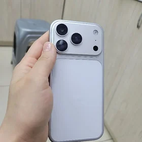 Apple 17pro max Lux