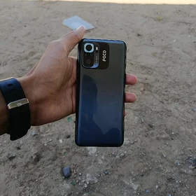 poco m5s