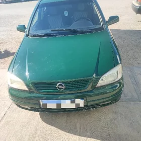 Opel Astra 2000