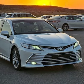 Toyota Camry 2022