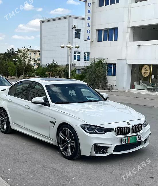 BMW F30 2016 - 1
