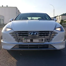 Hyundai Sonata 2020
