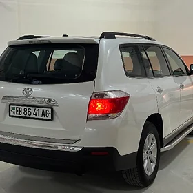 Toyota Highlander 2011