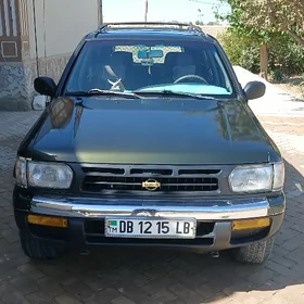 Nissan Pathfinder 1997