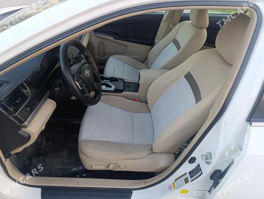 Toyota Camry 2012 - 1