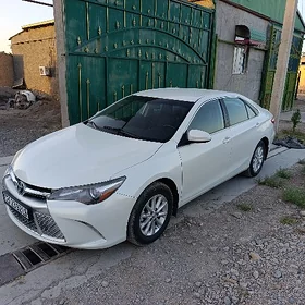 Toyota Camry 2016