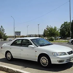 Toyota Camry 1999