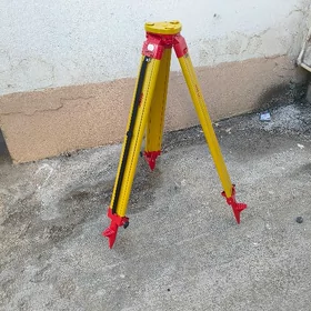 ŞTATIW LEICA DISTOMAT
