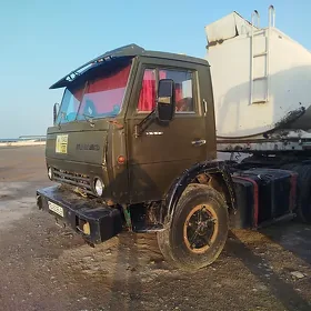 Kamaz 5320 1990