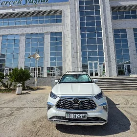 Toyota Highlander 2020