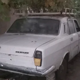 Gaz 24 1988