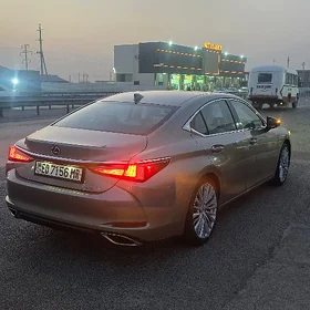 Lexus ES 350 2021