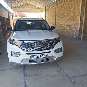 Ford Explorer 2021
