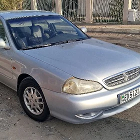 Kia Credos/Clarus 2000