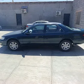 Toyota Camry 1998