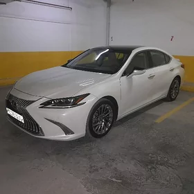 Lexus ES 350 2019
