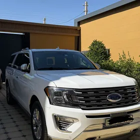 Ford Expedition 2021