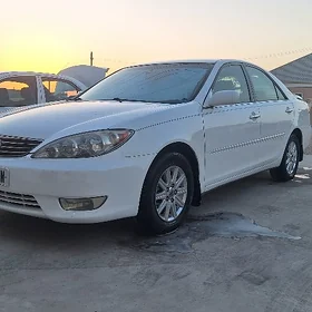 Toyota Camry 2005