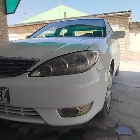 Toyota Camry 2005