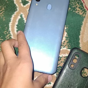 SAMSUNG A30