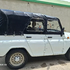UAZ 452 2013