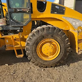 LiuGong CLG6516E 2011