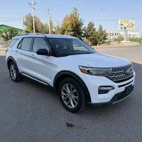 Ford Explorer 2021