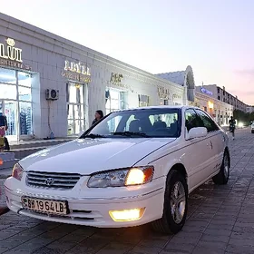 Toyota Camry 2000