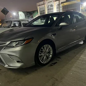 Toyota Camry 2020