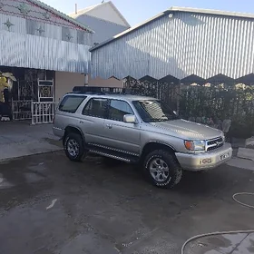 Toyota 4Runner 2000