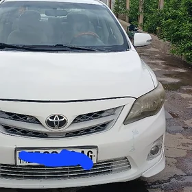 Toyota Corolla 2011