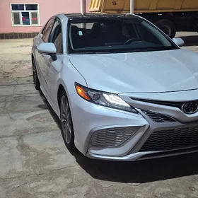 Toyota Camry 2022