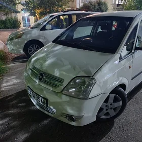 Opel Meriva 2004