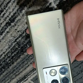 İnfinix note 40 pro