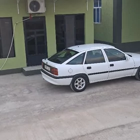 Opel Vectra 1993