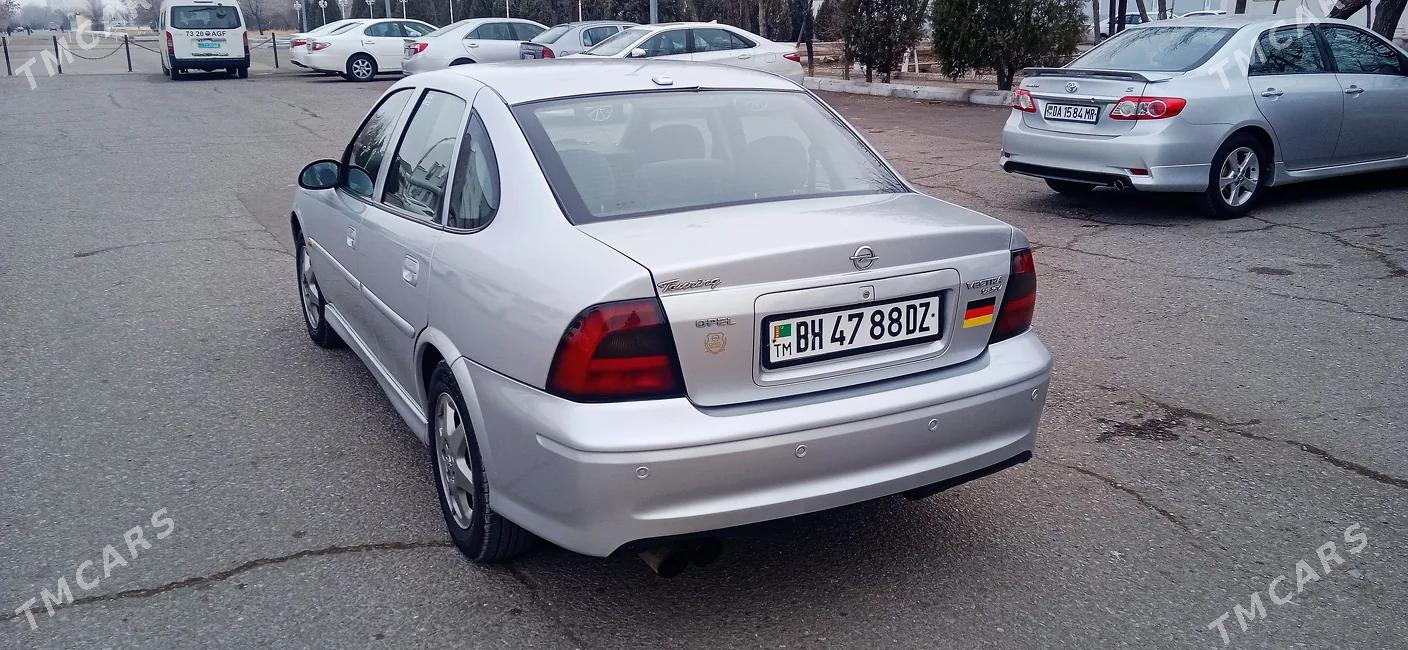 Opel Vectra 2001 - 1