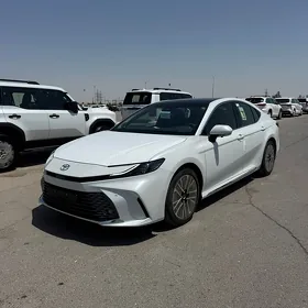 Toyota Camry 2026