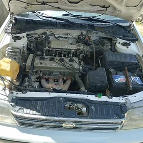 Toyota Carina 1992